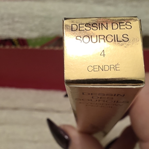 YSL Brow Shaping Powdery Pencil - 04 BROWN. BNIB - Picture 4 of 4